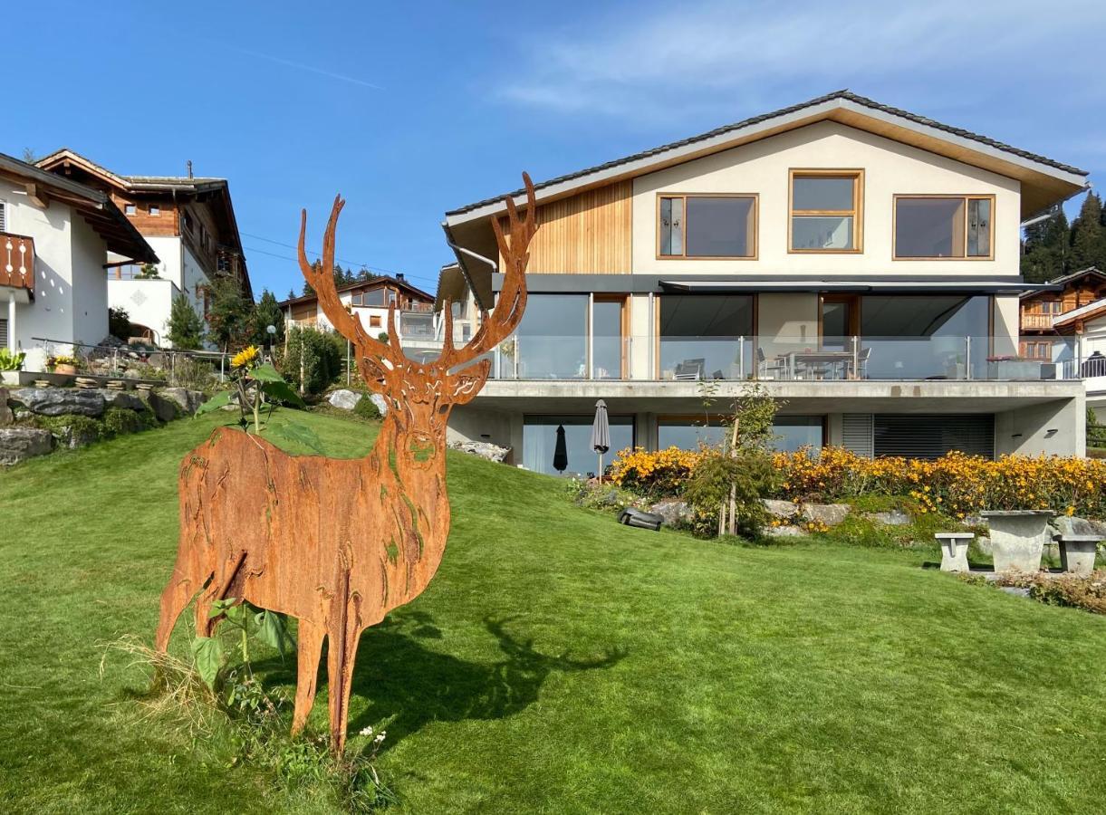 Casa Admisa, Spektakulaere Aussicht, Ski In And Out, Hochwertige Einrichtung, Valserstein Und Eiche Flims Kültér fotó
