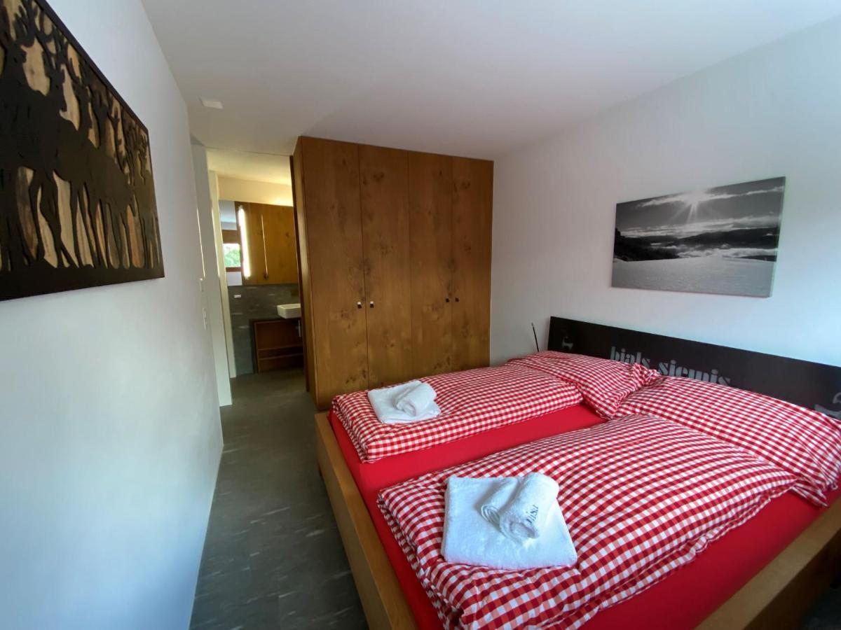 Casa Admisa, Spektakulaere Aussicht, Ski In And Out, Hochwertige Einrichtung, Valserstein Und Eiche Flims Kültér fotó